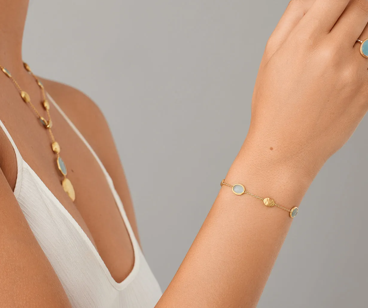 18K Yellow Gold Aquamarine & Gold Bracelet