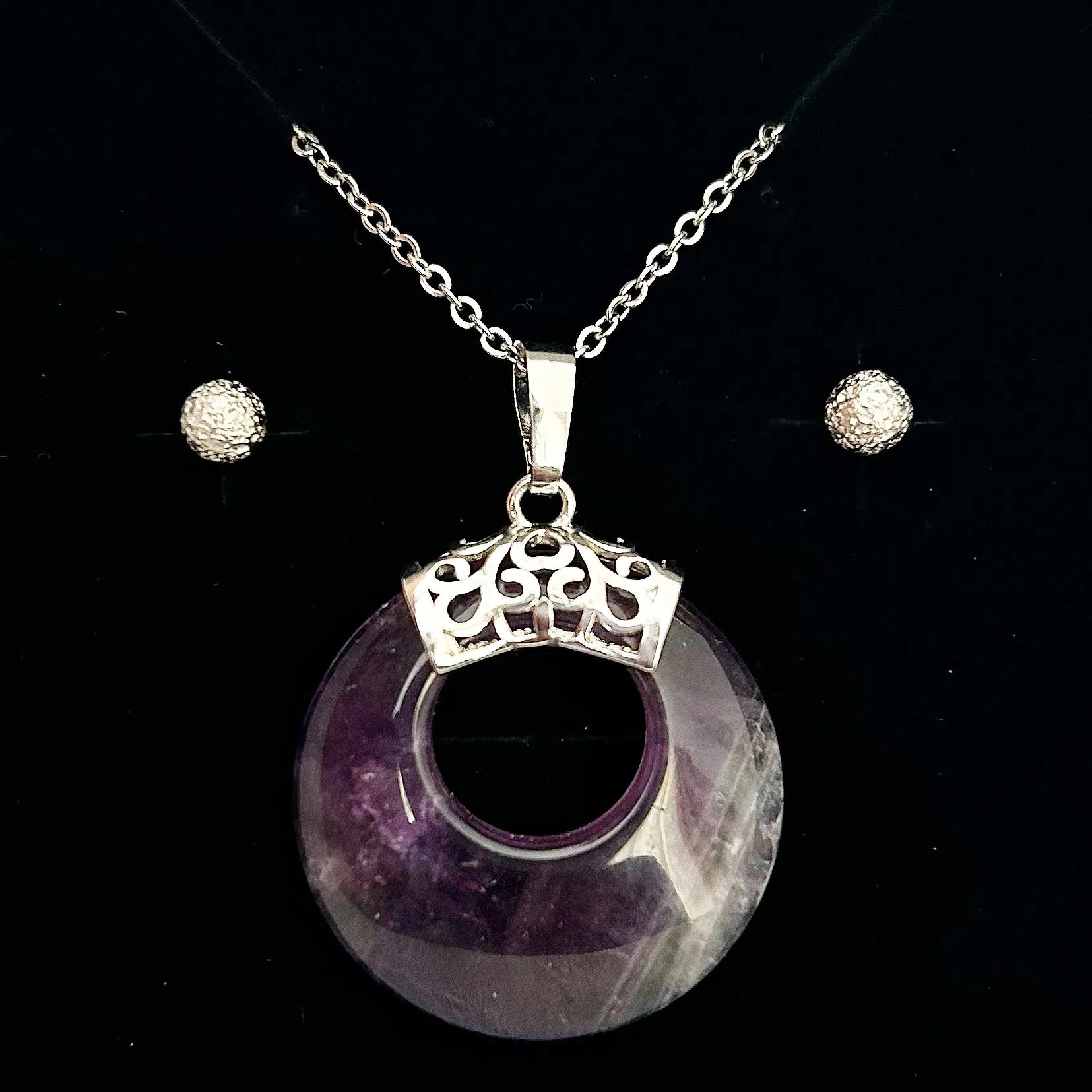 AMETHYST ETERNITY PENDANT ONLY - FREE CHAIN & EARRINGS