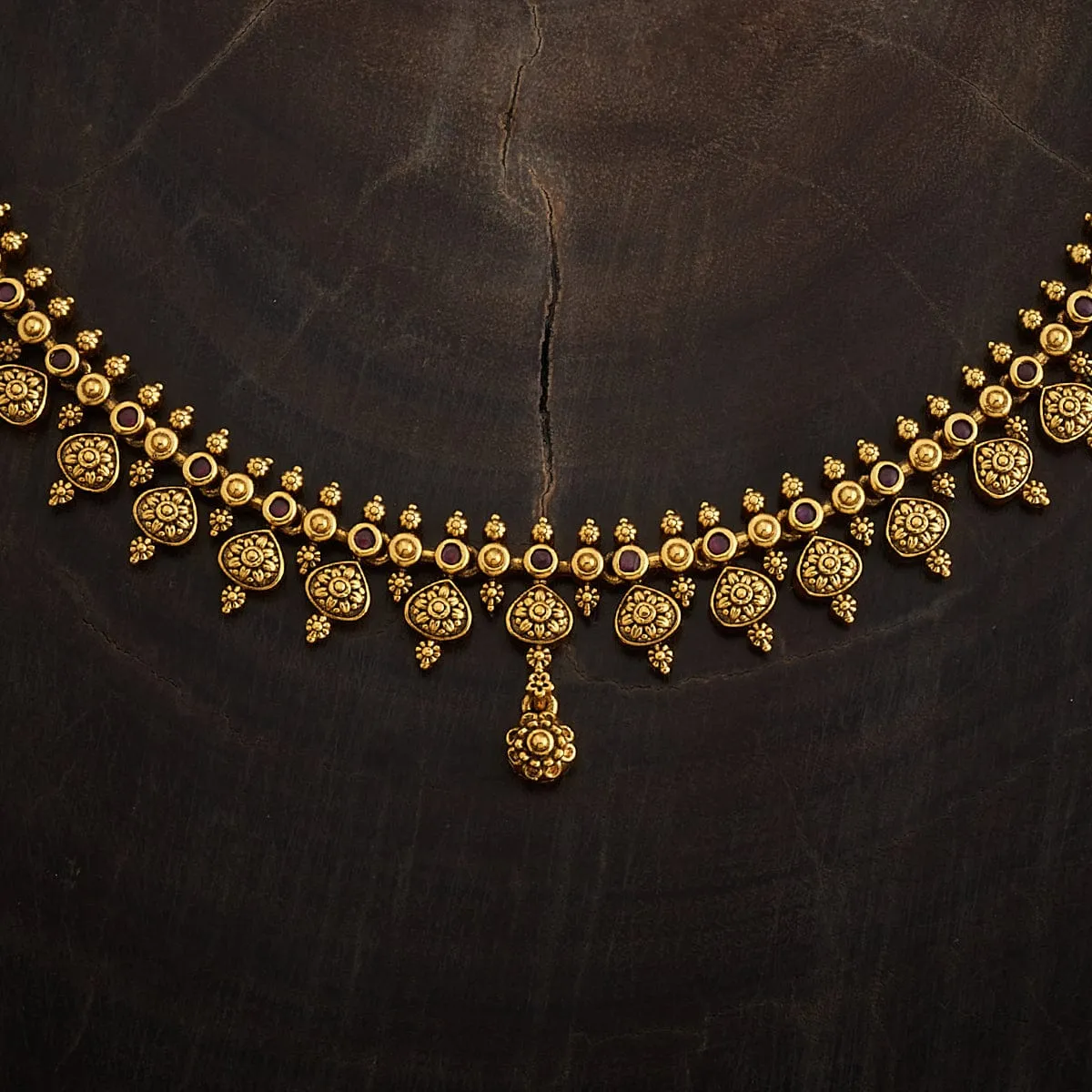 Antique Necklace 168700