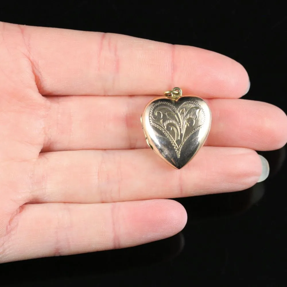 Antique Victorian 9Ct Gold Heart Locket Circa 1890