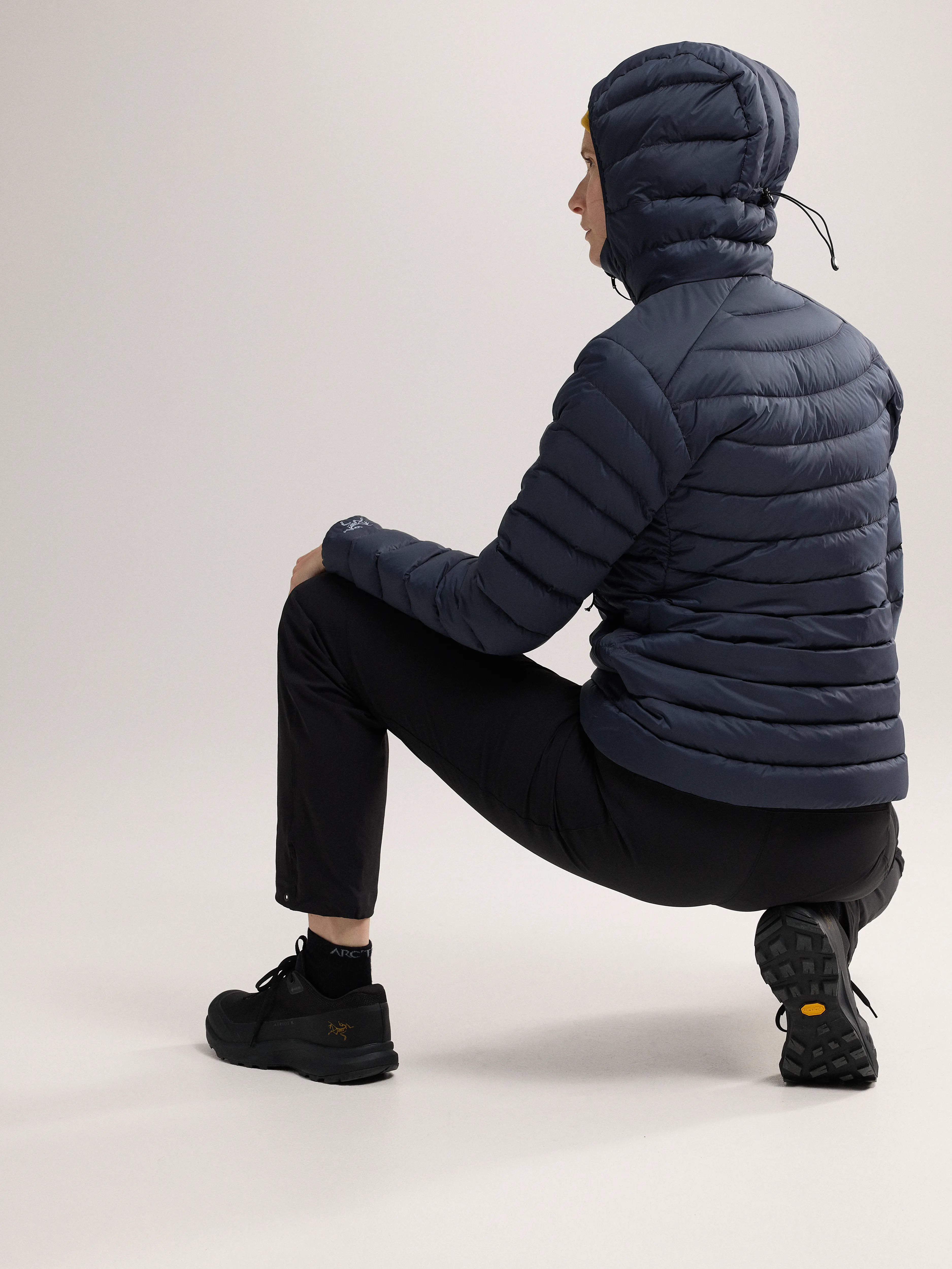 Arc&#x27;teryx Women&#x27;s Cerium Hoody Black Sapphire | Buy Arc&#x27;teryx Women&#x27;s Cerium Hoody Black Sapphire here | Outnorth