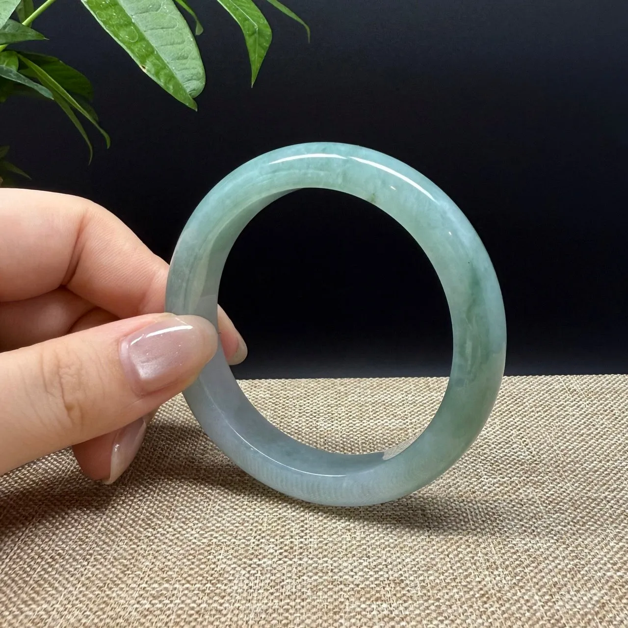 Genuine Burmese Green Jade Jadeite Bangle Bracelet ( 53.5mm )