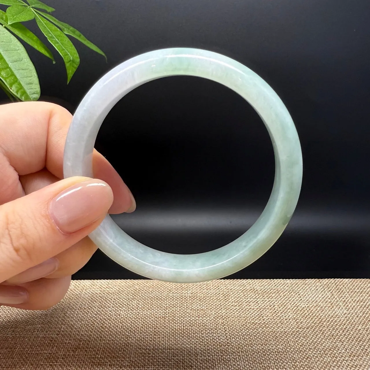 Genuine Burmese Green Jade Jadeite Bangle Bracelet ( 58.9mm )