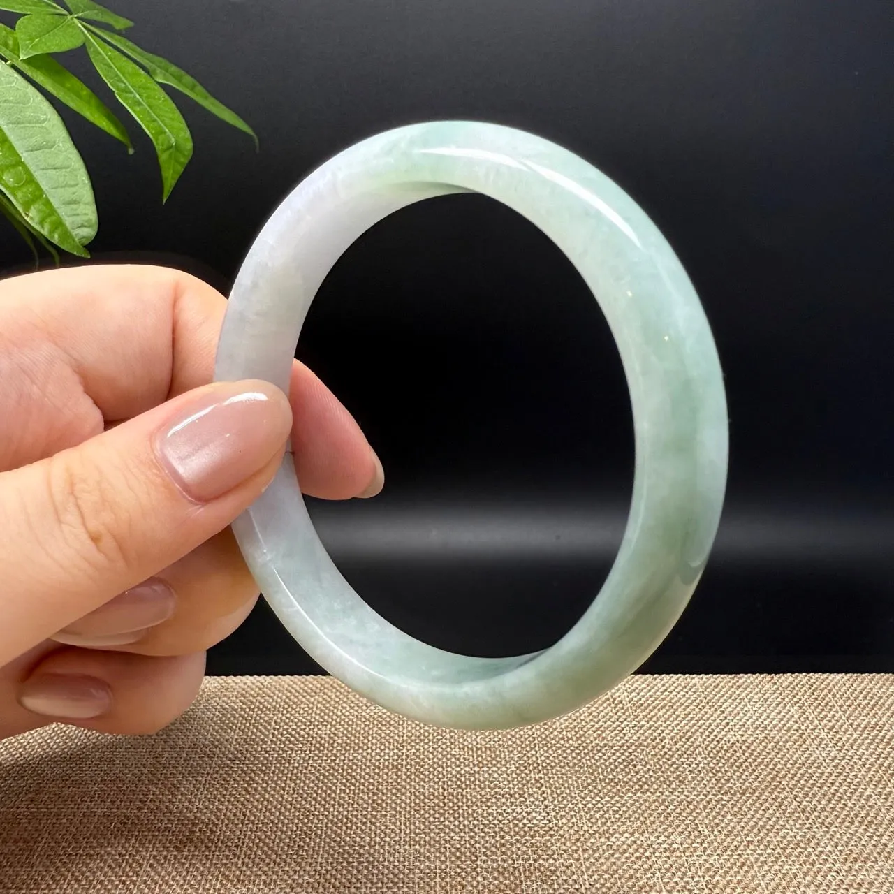 Genuine Burmese Green Jade Jadeite Bangle Bracelet ( 58.9mm )