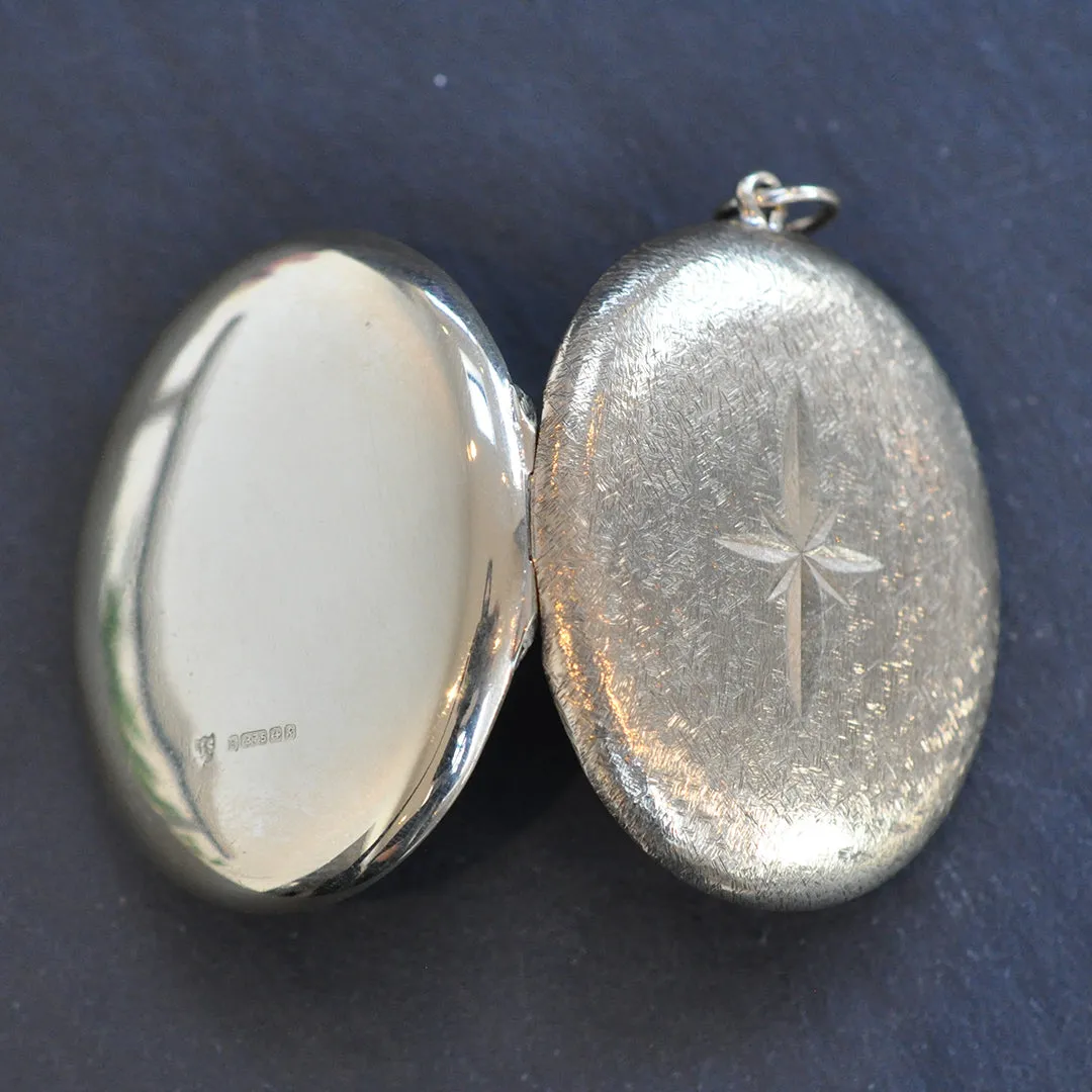 Gold Oval Locket