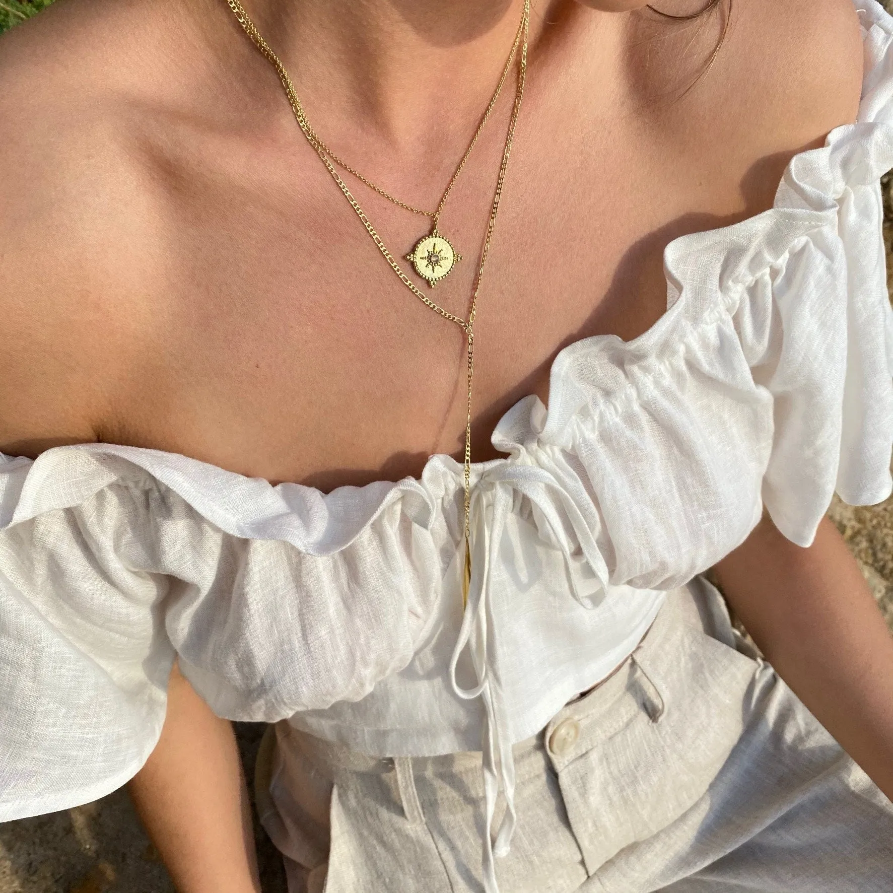 Isabelle Compass Gold Rainbow Moonstones Necklace