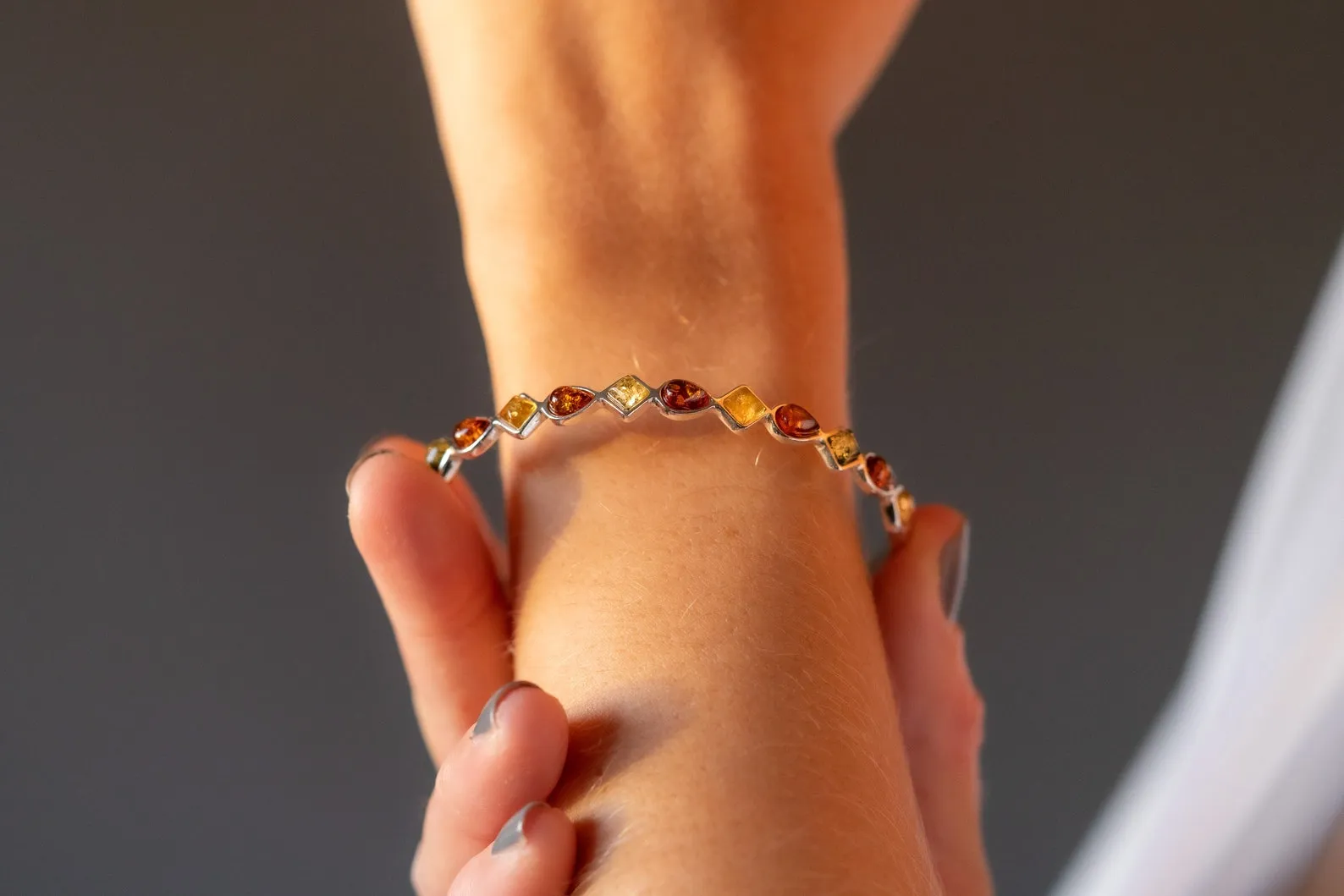 Multicolour Amber Geometric Bangle