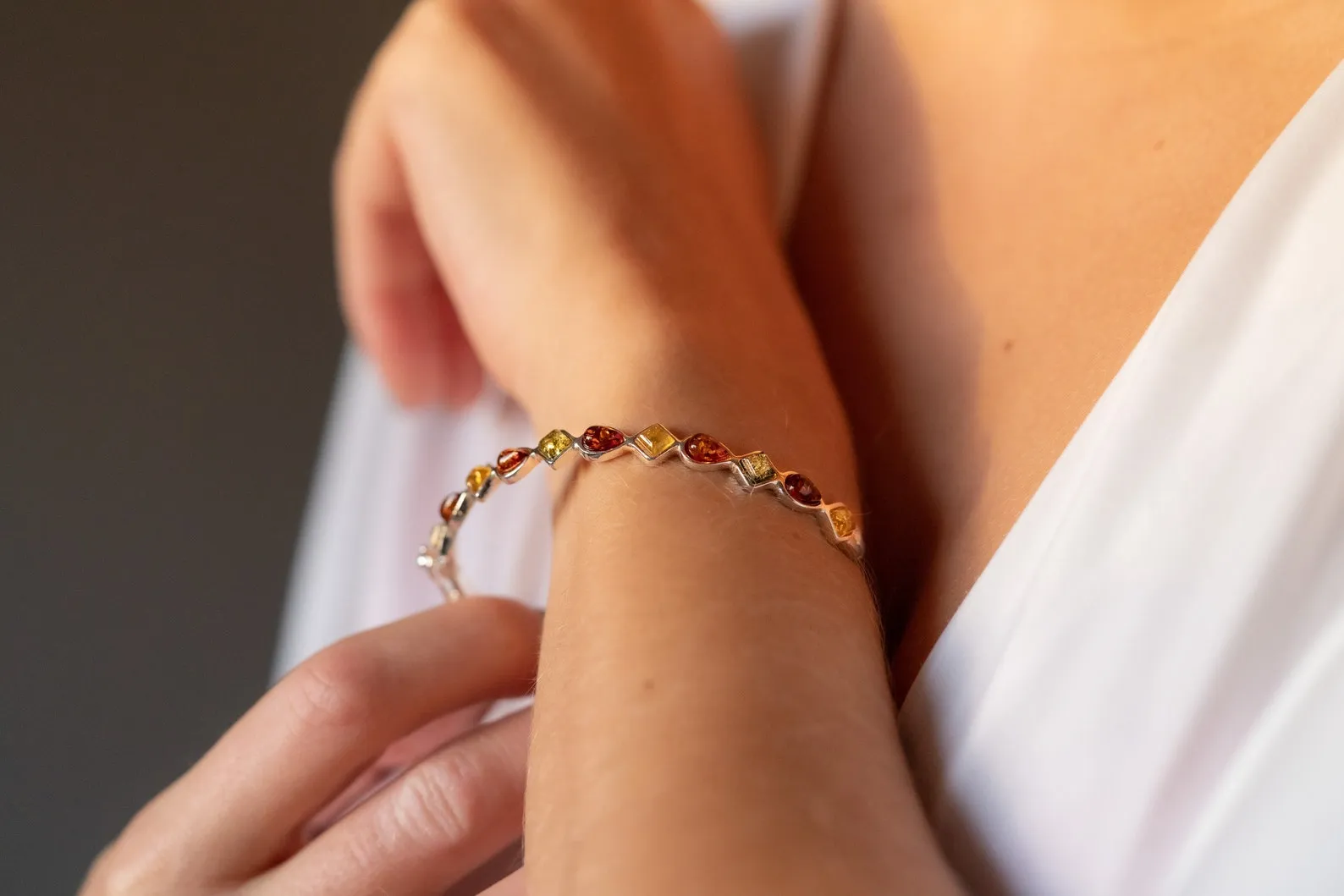 Multicolour Amber Geometric Bangle