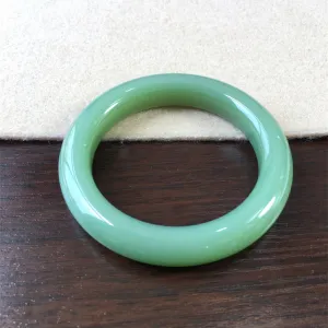 Natural Jade Bangle Nephrite Bangle Internal Diameter 55.1mm NBE027