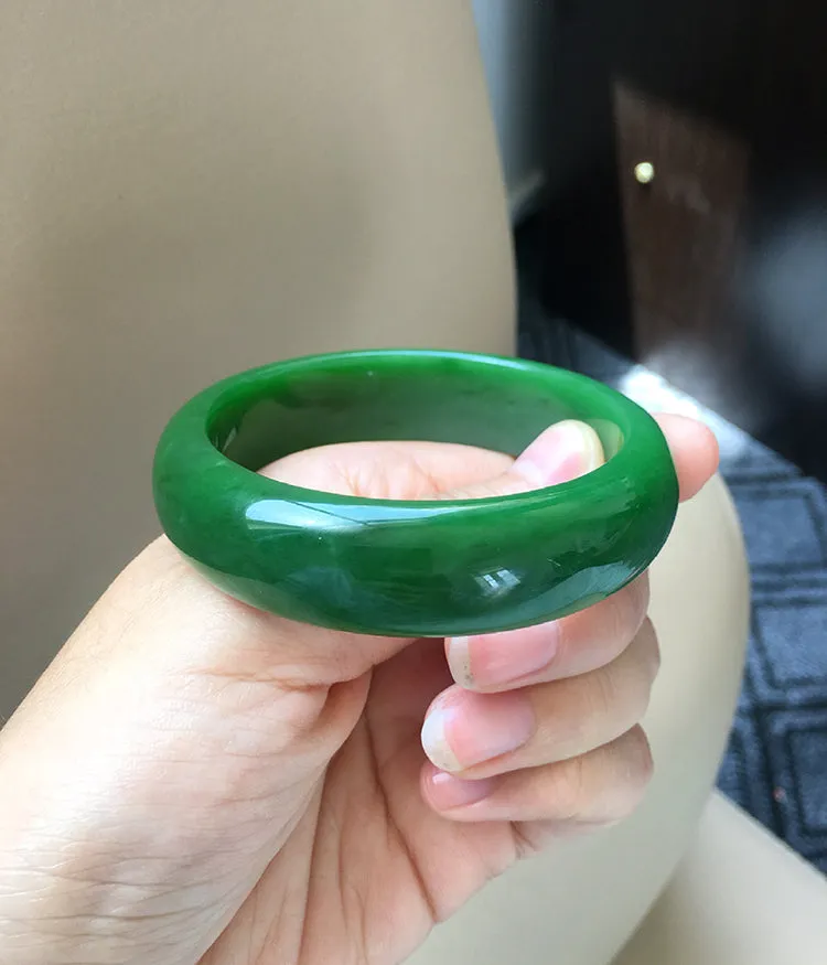 Natural Jade Bangle Nephrite Bangle Internal Diameter 56.8mm NBE017