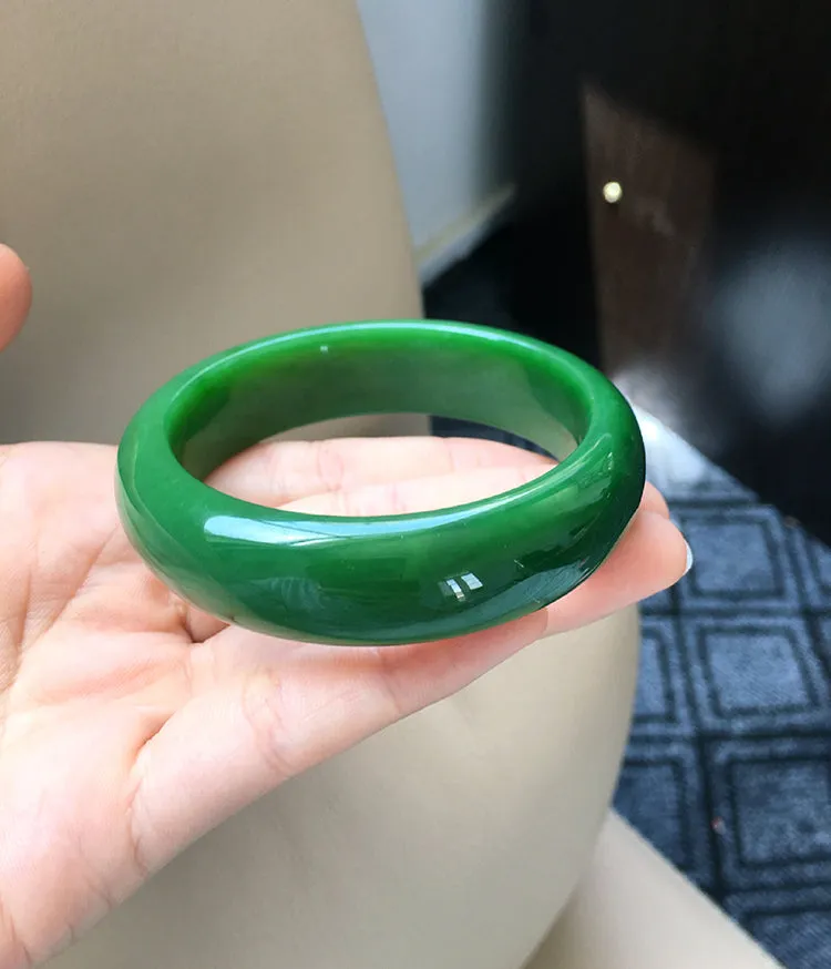 Natural Jade Bangle Nephrite Bangle Internal Diameter 56.8mm NBE017