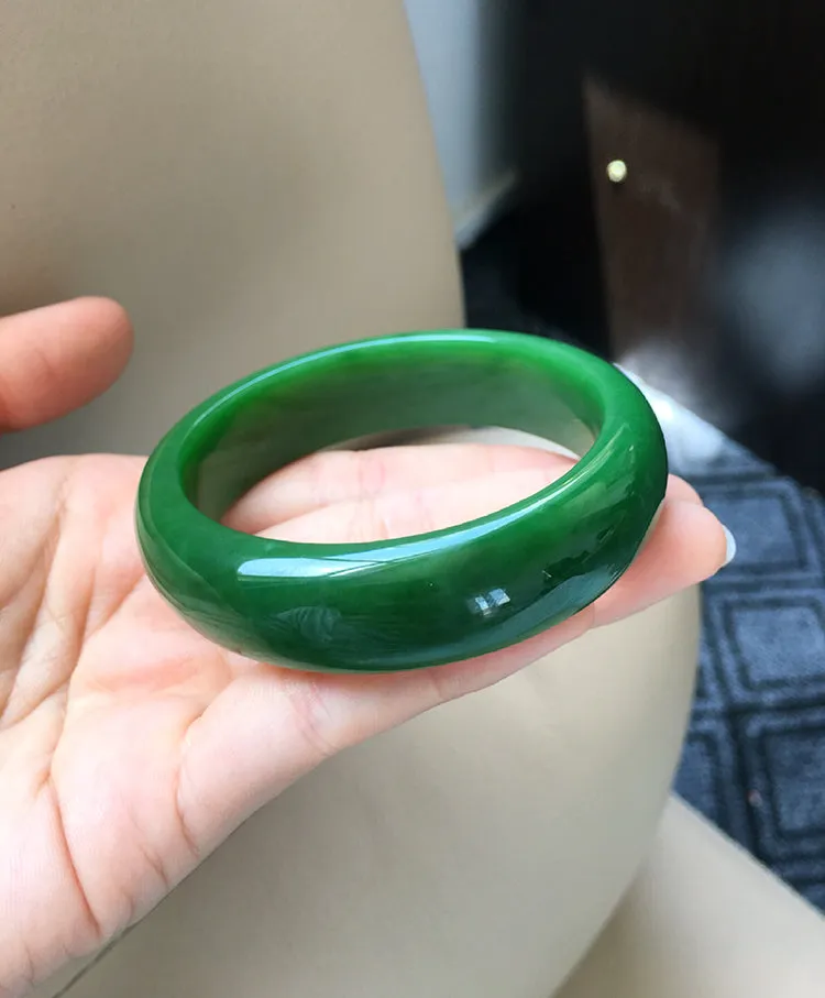Natural Jade Bangle Nephrite Bangle Internal Diameter 56.8mm NBE017