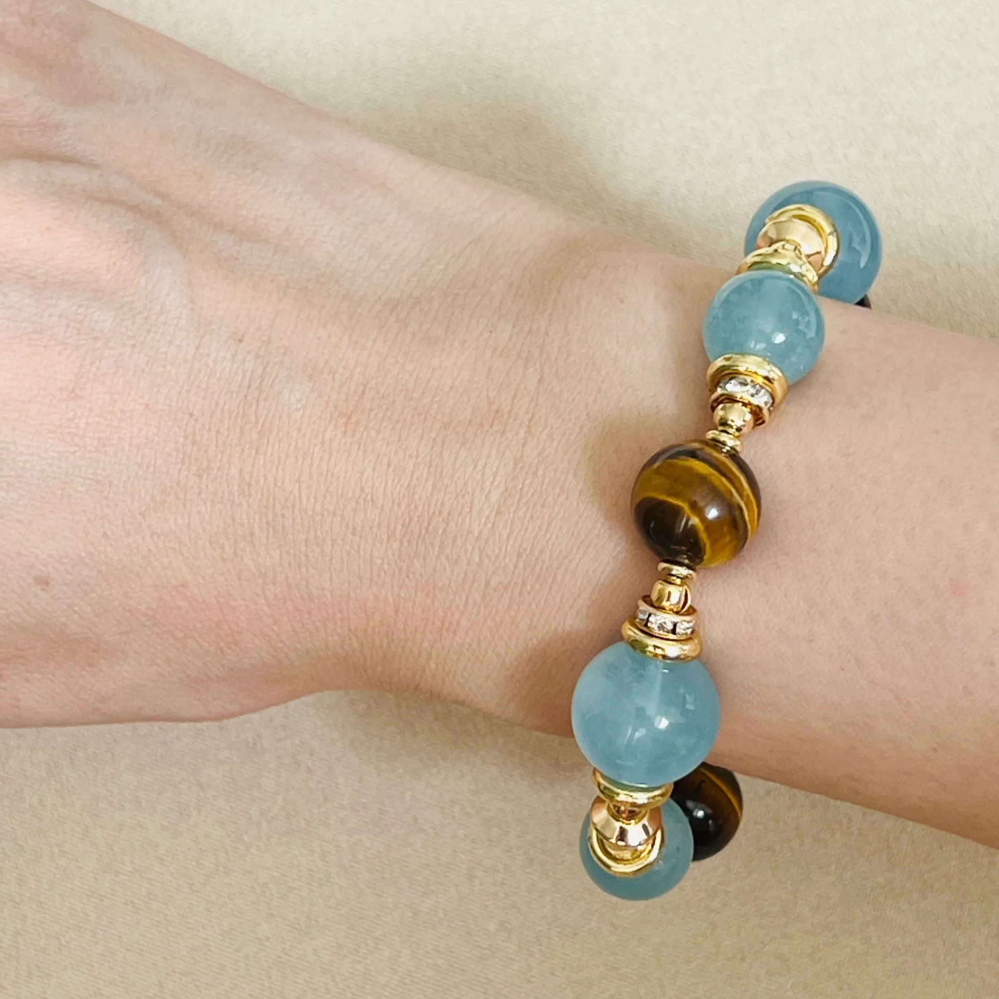 Oh-So-Confident Aquamarine Bracelet
