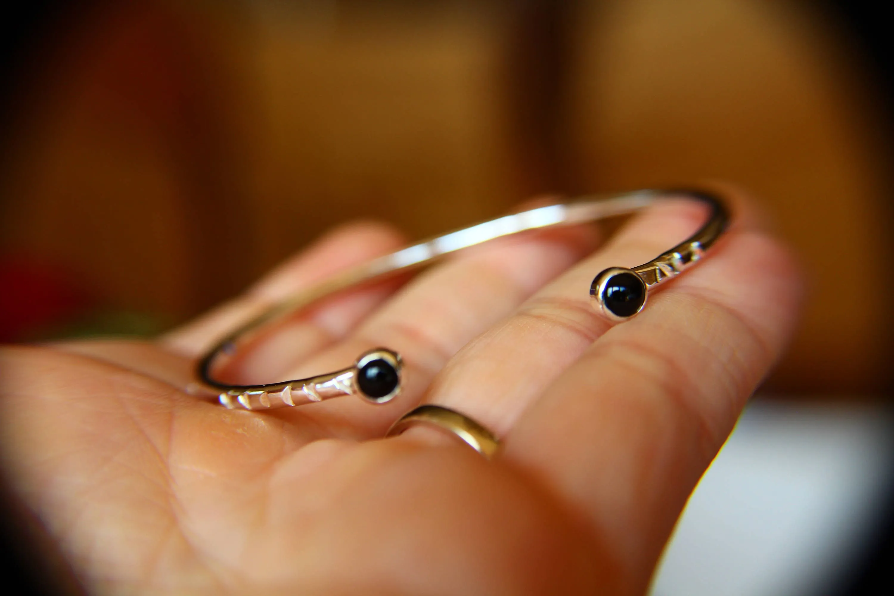 Onyx Bracelet, Onyx Cuff Bracelet, Double Gemstone Bracelet, Black Onyx Bracelet, Hammered Cuff Bracelet, Customizable Cuff Bracelet, Gift
