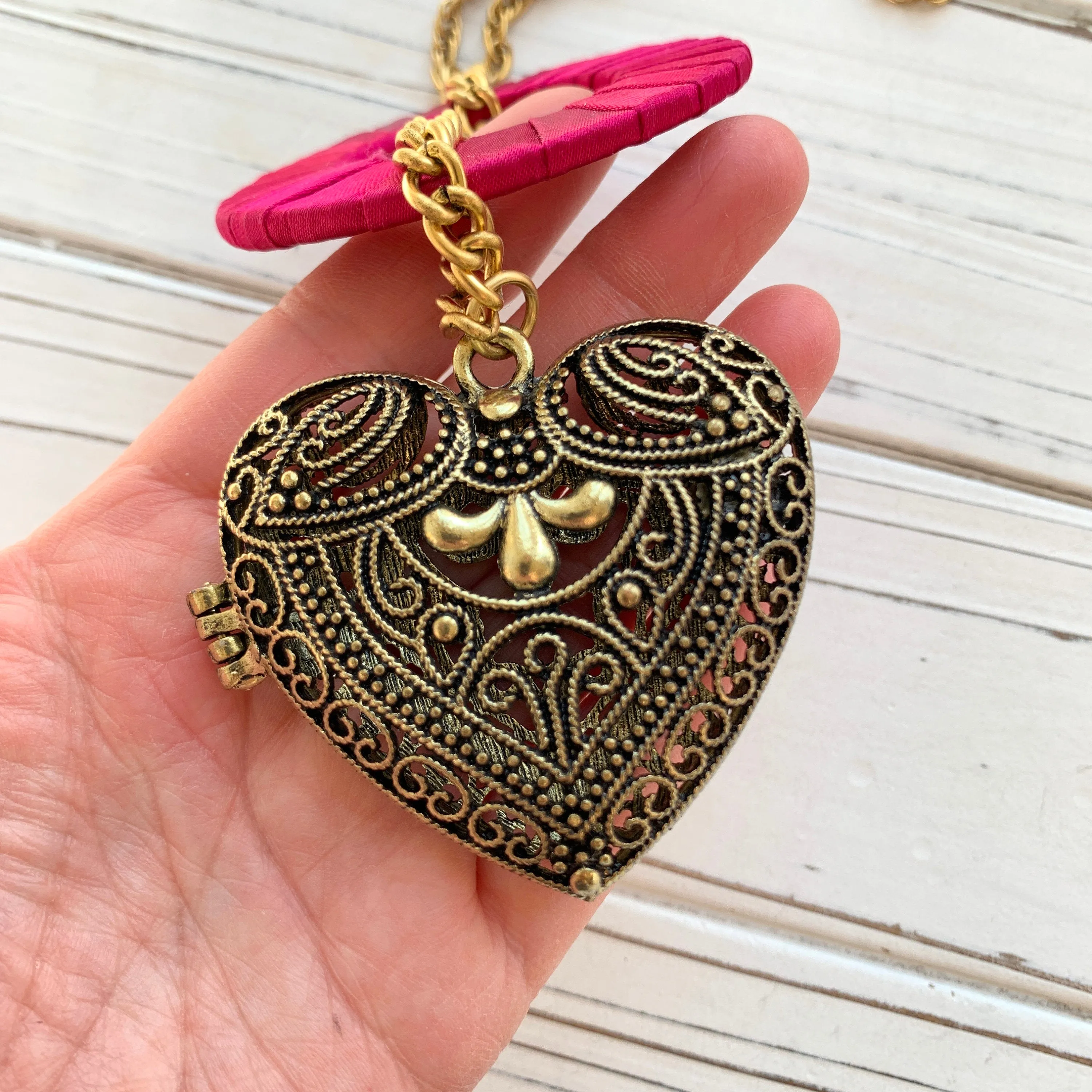 Puffed Heart Locket Necklace