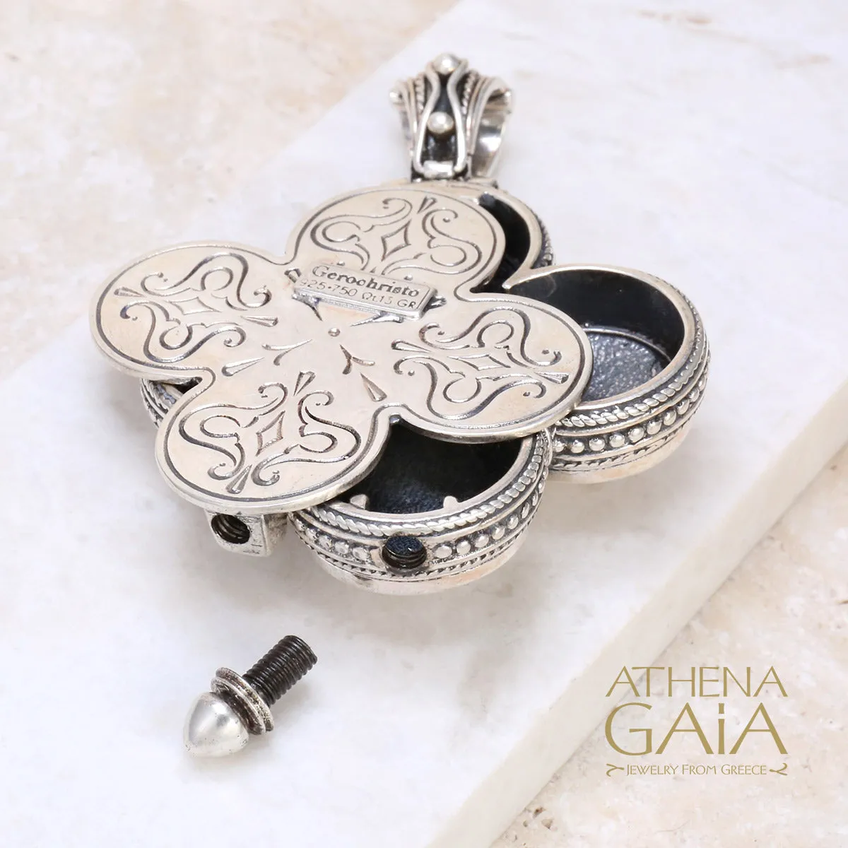 Silver Clover Locket