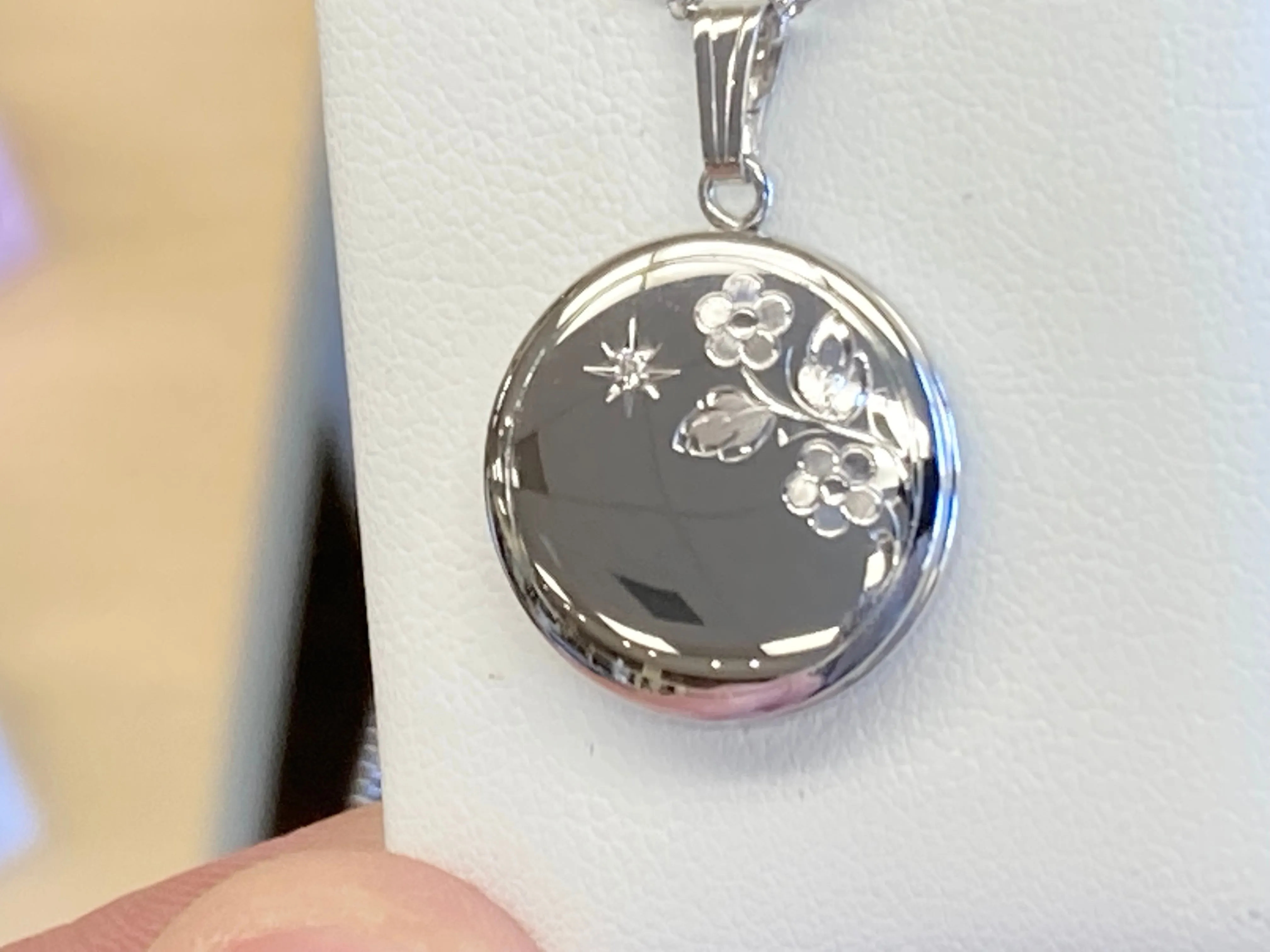 Silver Diamond Locket With Chain