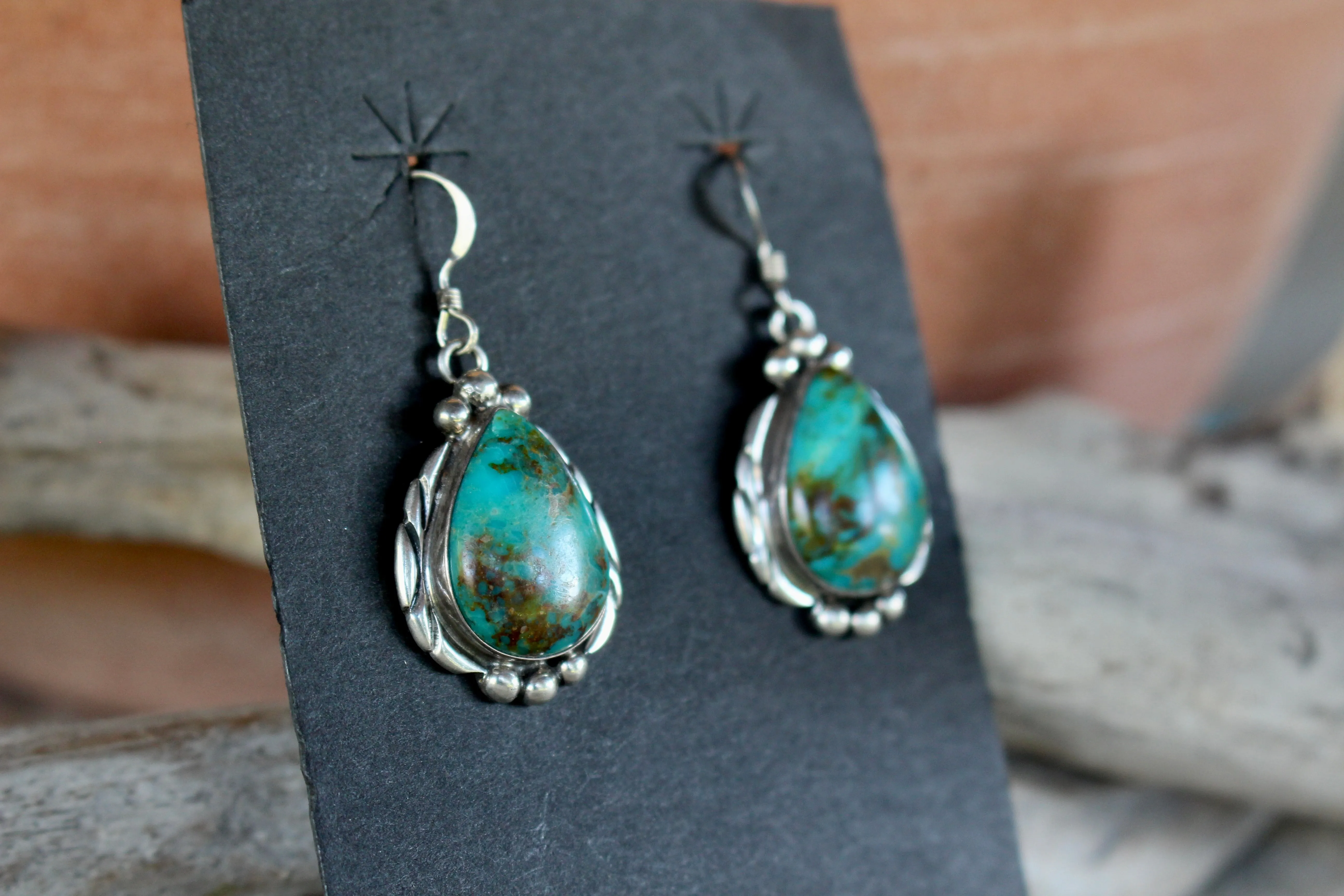 Turquoise Hills Drop Necklace Set