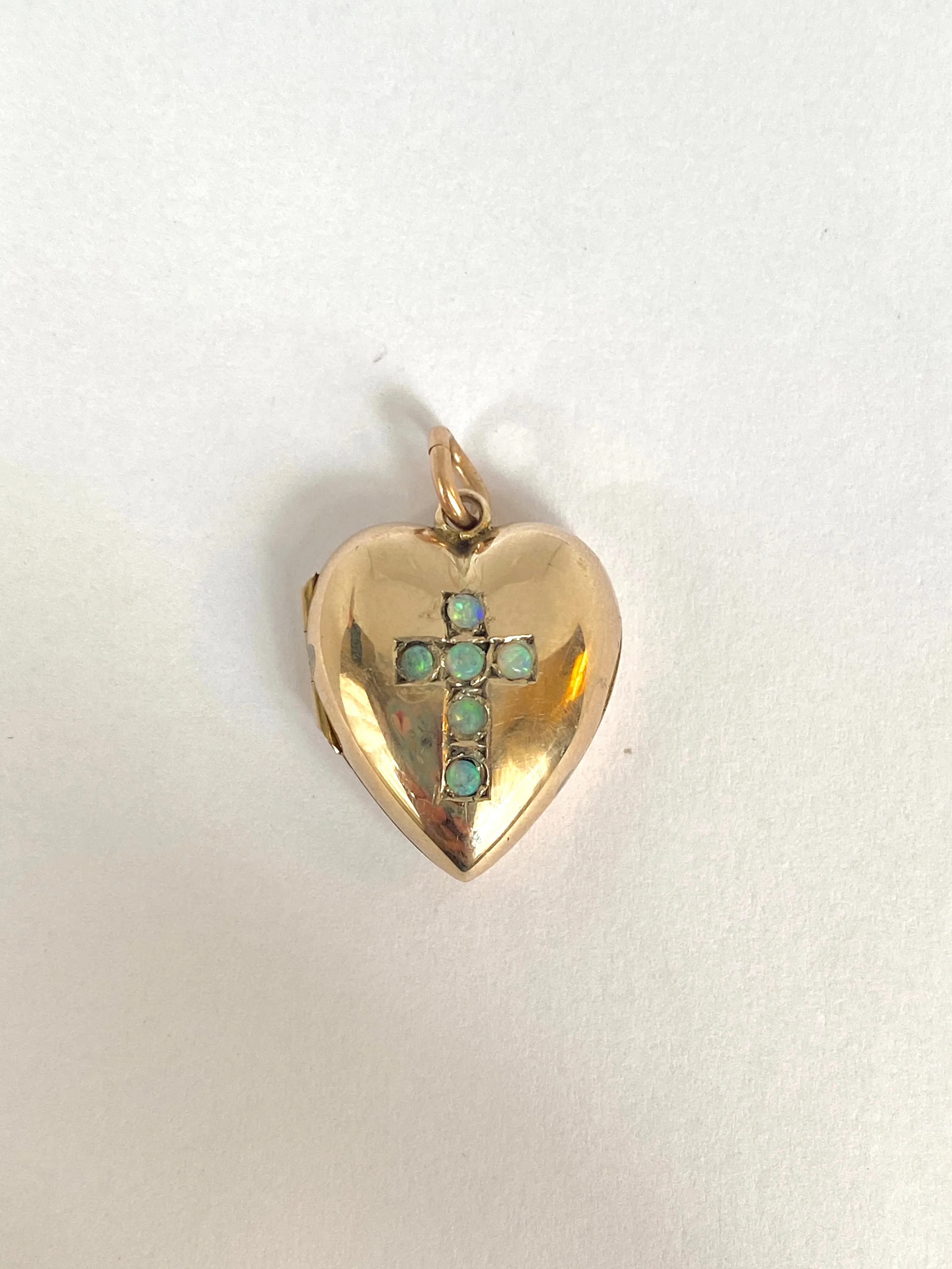 Vintage 18ct Gold Heart locket with Opal Crucifix